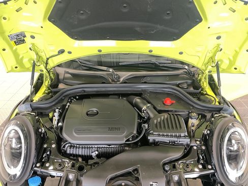 Used 2023 MINI Cooper S image 24