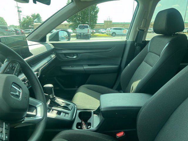 Used 2026 Honda CR-V EX image 2