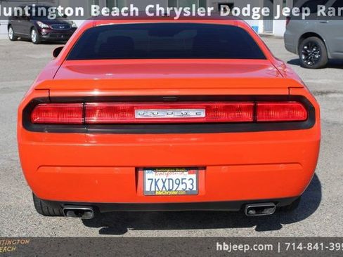 Used 2013 Dodge Challenger R/T image 5