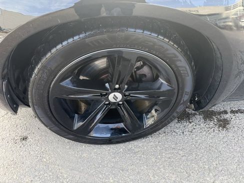 Used 2018 Dodge Challenger R/T w/ Driver Convenience Group image 13