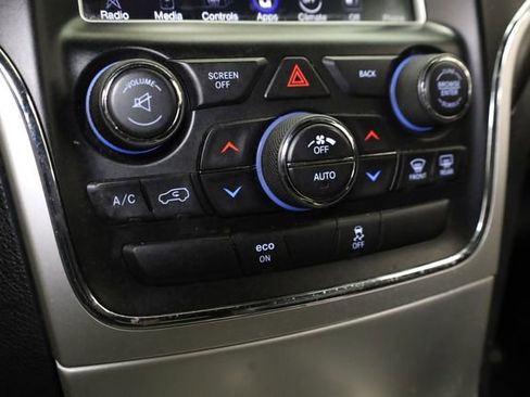 Used 2015 Jeep Grand Cherokee Altitude image 21
