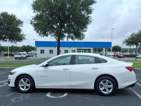 Used 2024 Chevrolet Malibu LS FWD image 9