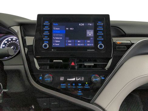 Used 2023 Toyota Camry SE AWD/4WD image 22