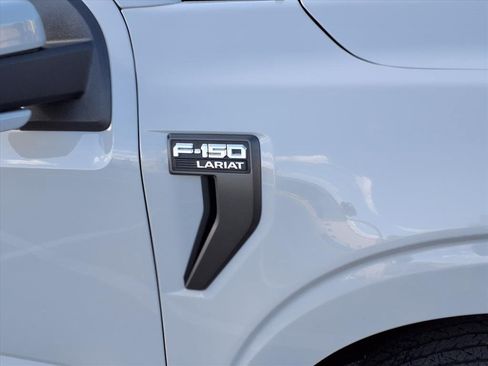 Used 2023 Ford F150 Lariat w/ Equipment Group 502A High image 11