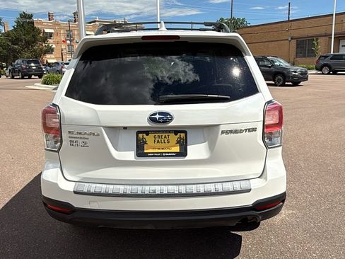 Used 2018 Subaru Forester 2.5i Premium AWD/4WD image 6