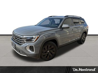 Used 2025 Volkswagen Atlas SE