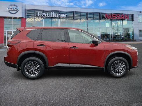 Certified 2025 Nissan Rogue S image 7