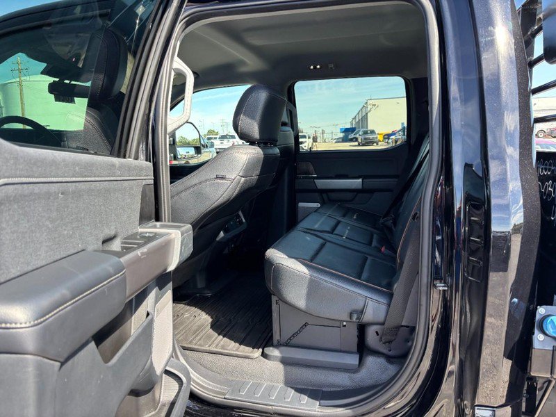 Used 2025 Ford F350 Lariat AWD/4WD image 12