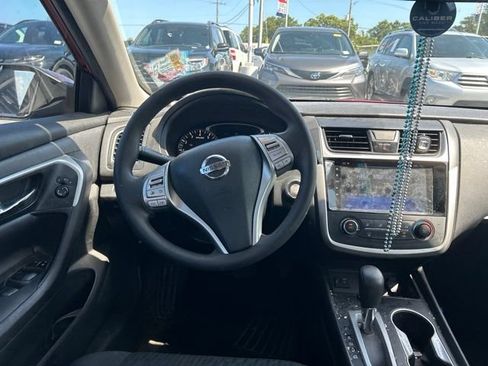 Used 2018 Nissan Altima 2.5 S w/ S Convenience Package FWD image 19