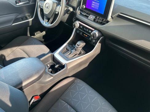 New 2025 Toyota RAV4 XLE image 18