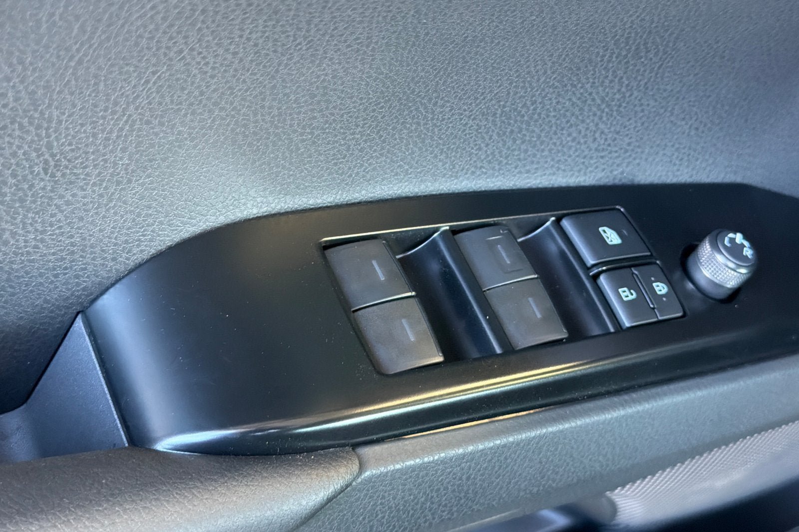 New 2026 Toyota Camry LE FWD image 13