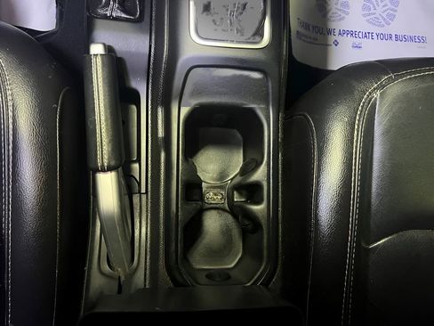 Used 2020 Jeep Gladiator Overland image 38