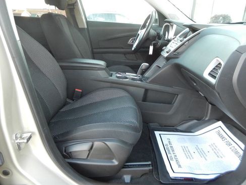 Used 2014 Chevrolet Equinox LT w/ Driver Convenience Package image 36