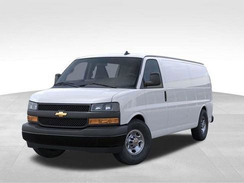 New 2026 Chevrolet Express 3500 Extended w/ Driver Convenience Package RWD image 6