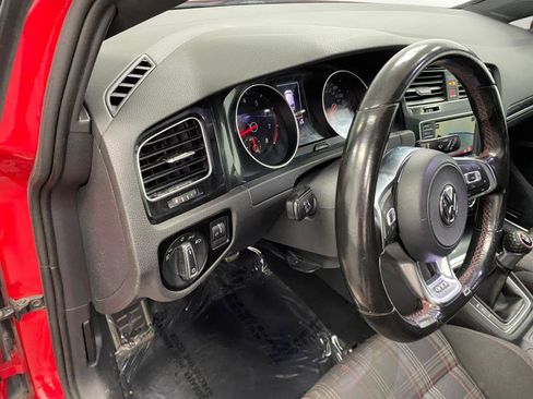 Used 2017 Volkswagen GTI S image 32
