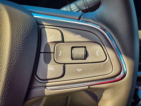 New 2026 Buick Envista Sport Touring image 20