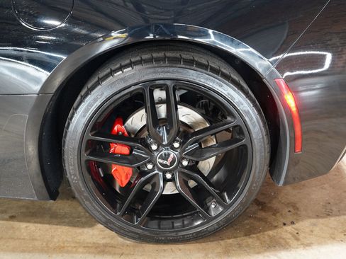 Used 2014 Chevrolet Corvette Stingray Convertible w/ 3LT Preferred Equipment Group RWD image 60