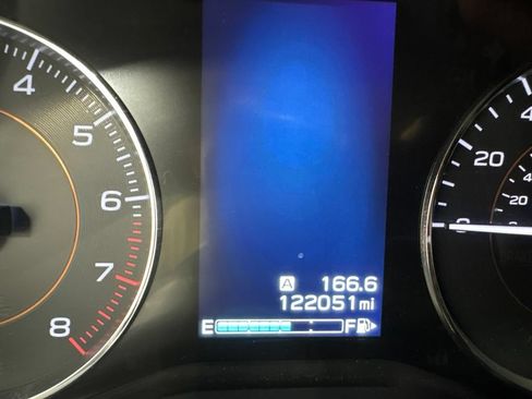 Used 2019 Subaru Crosstrek 2.0i Limited w/ Moonroof Package w/Navigation AWD/4WD image 14