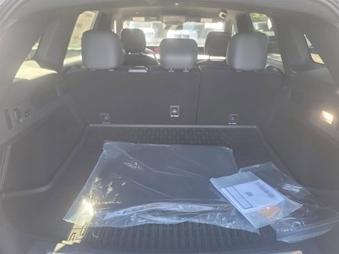 New 2025 Lincoln Nautilus Premier w/ Jet Appearance Package image 20