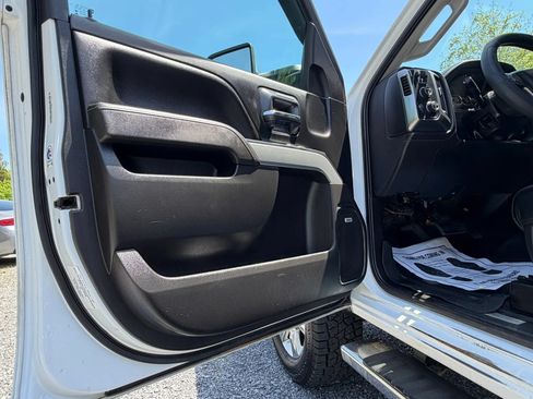 Used 2017 Chevrolet Silverado 2500 LTZ w/ Duramax Plus Package AWD/4WD image 29