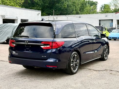 Used 2022 Honda Odyssey Elite image 5