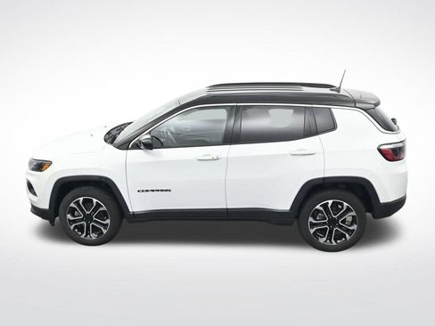 Used 2022 Jeep Compass Limited AWD/4WD image 28