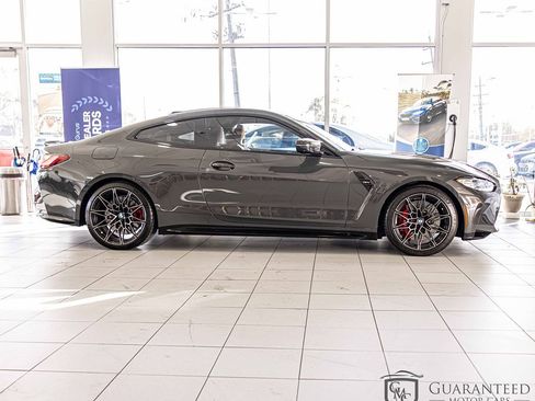 Used 2024 BMW M4 Coupe w/ M Carbon Exterior Package image 10