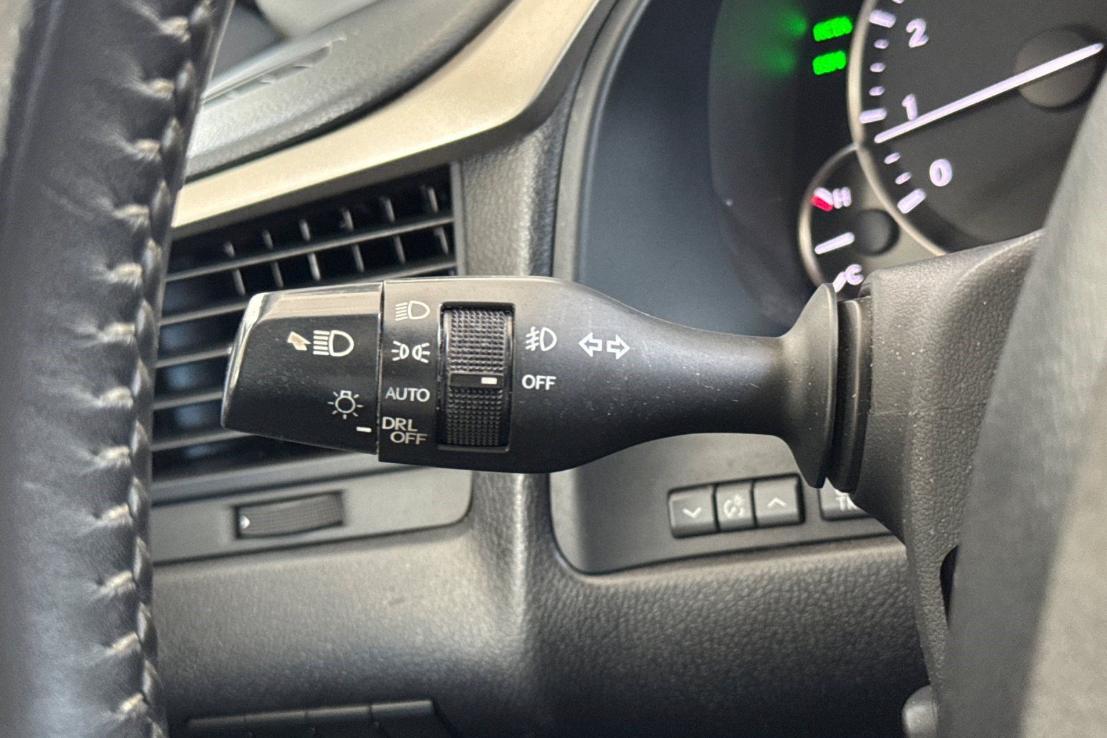 Used 2018 Lexus RX 350 AWD w/ Accessory Package image 32