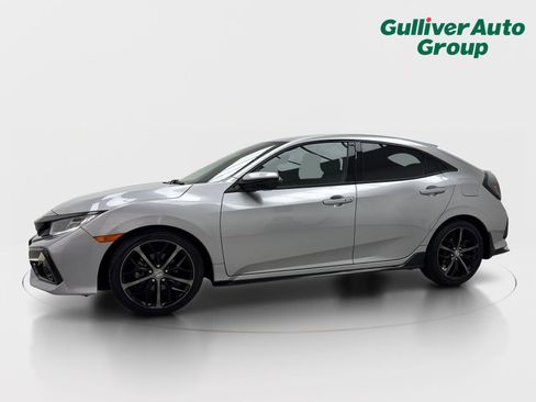 Used 2021 Honda Civic Sport image 2