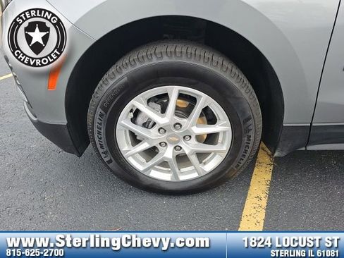 Used 2023 Chevrolet Equinox LS image 30