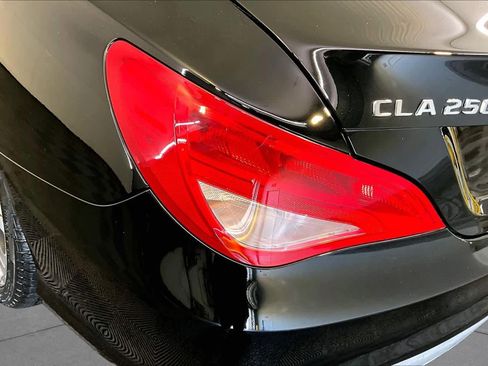 Used 2019 Mercedes-Benz CLA 250 4MATIC image 28