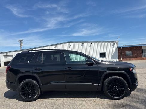 Used 2023 GMC Acadia SLE w/ Driver Convenience Package FWD image 6