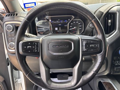 Used 2021 GMC Sierra 3500 Denali w/ Denali Ultimate Package AWD/4WD image 15
