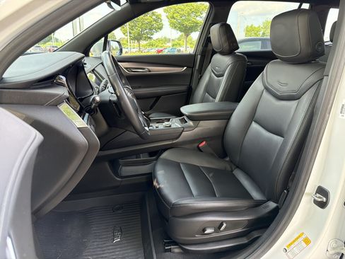 Used 2022 Cadillac XT6 Luxury FWD image 25