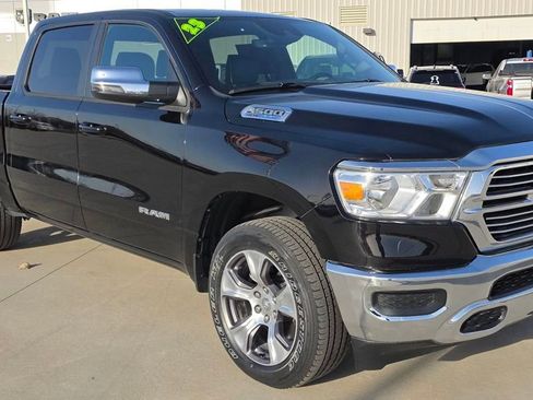 Used 2023 RAM 1500 Laramie AWD/4WD image 8