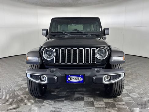 Certified 2025 Jeep Wrangler Unlimited Sahara w/ Safety Group AWD/4WD image 2