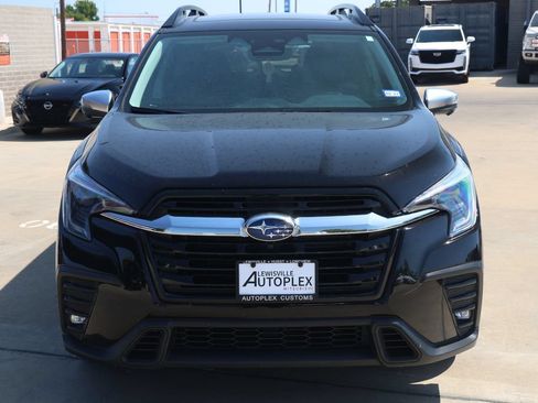 Used 2023 Subaru Ascent Limited w/ Technology Package AWD/4WD image 2