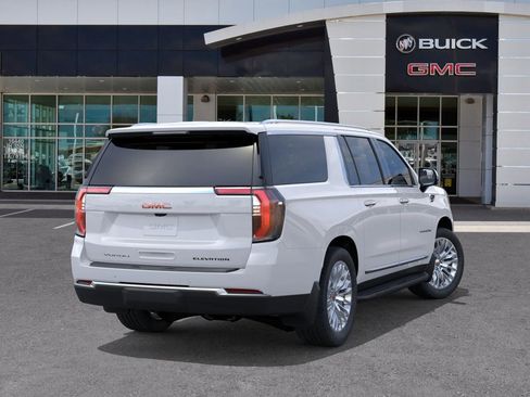 New 2026 GMC Yukon XL Elevation image 4