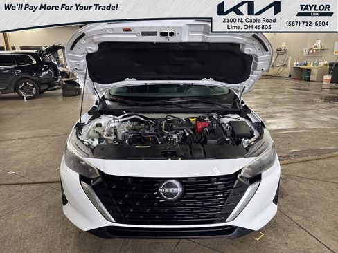 Used 2024 Nissan Sentra SV image 11