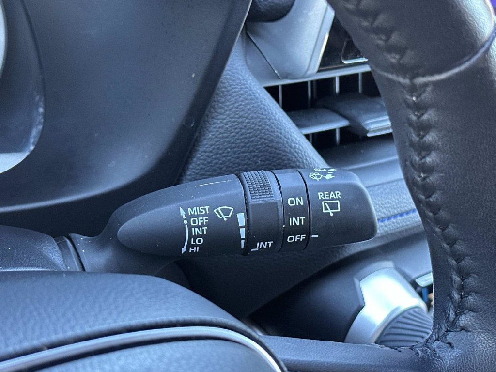 Used 2024 Toyota RAV4 SE AWD/4WD image 30
