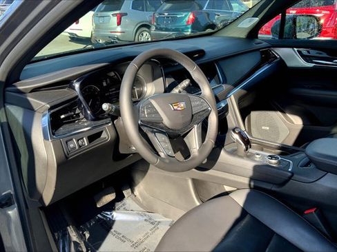 Used 2022 Cadillac XT5 Premium Luxury w/ LPO, Floor Liner Package image 14