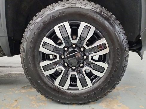 Used 2024 GMC Sierra 2500 Denali Ultimate w/ Snow Plow Prep/Camper Package image 42