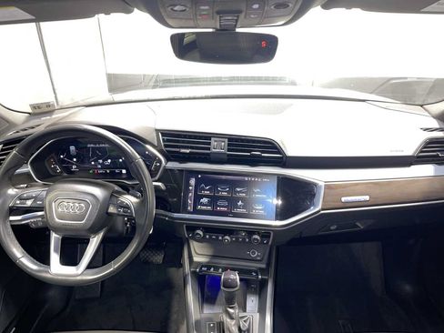 Used 2022 Audi Q3 2.0T Premium Plus AWD/4WD image 10