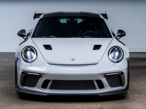 Used 2019 Porsche 911 GT3 RS RWD image 2