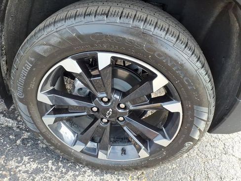 Used 2026 Chevrolet Equinox RS FWD image 5