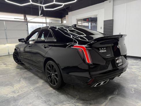 Used 2024 Cadillac CT4 V image 7