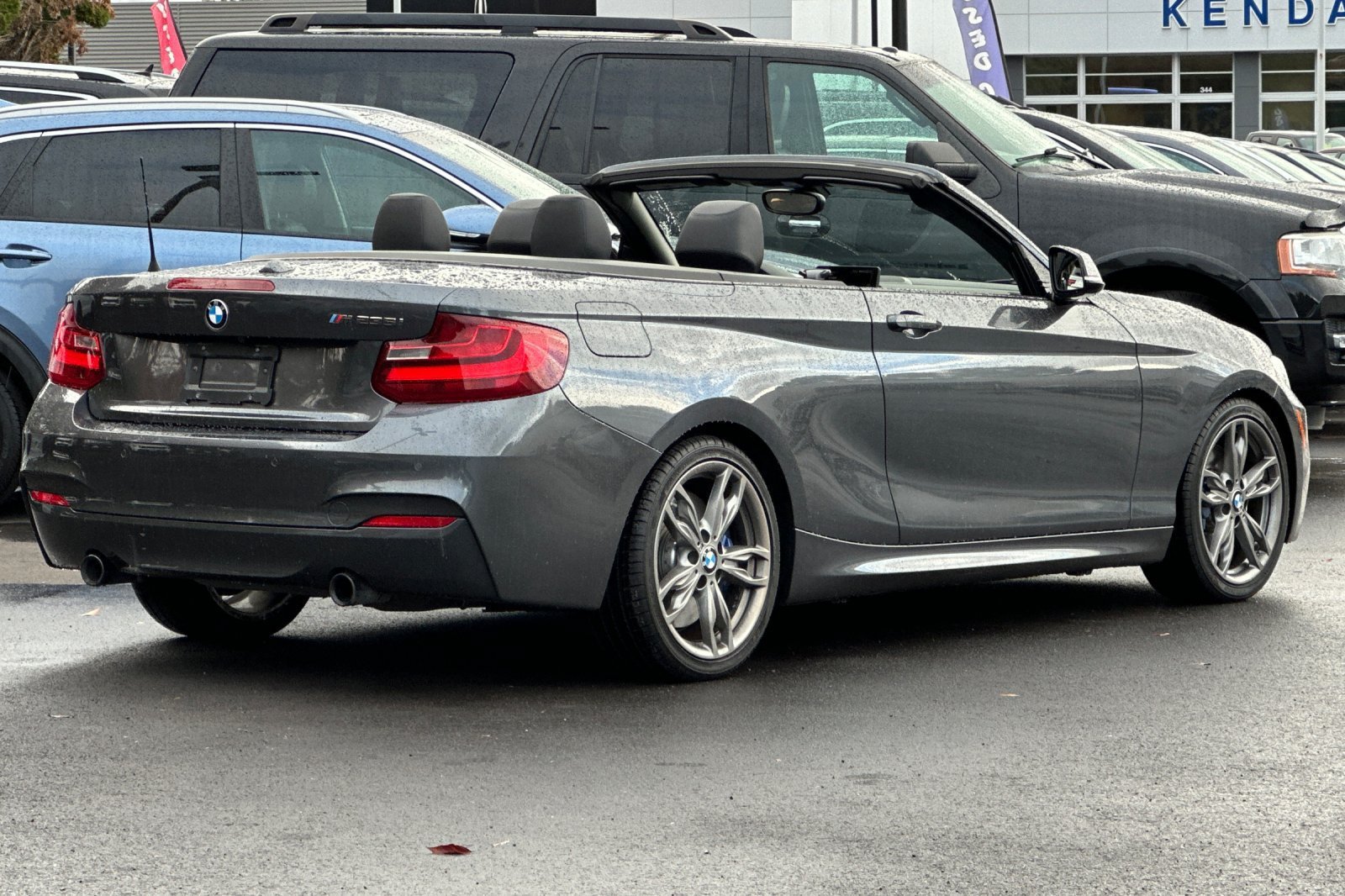 Used 2015 BMW M235i Convertible RWD image 4