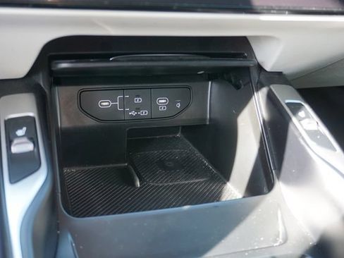 Used 2025 Kia Sorento EX FWD image 28