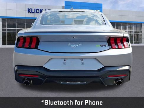 Used 2024 Ford Mustang Premium image 5