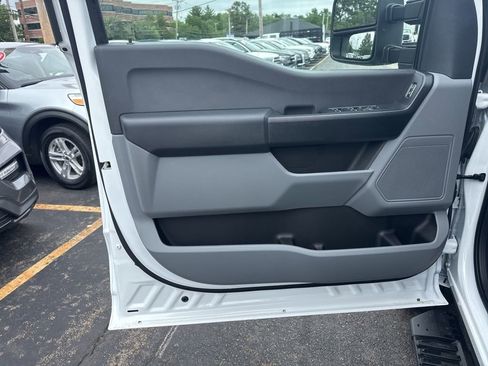 New 2025 Ford F350 XL w/ XL Chrome Package image 11